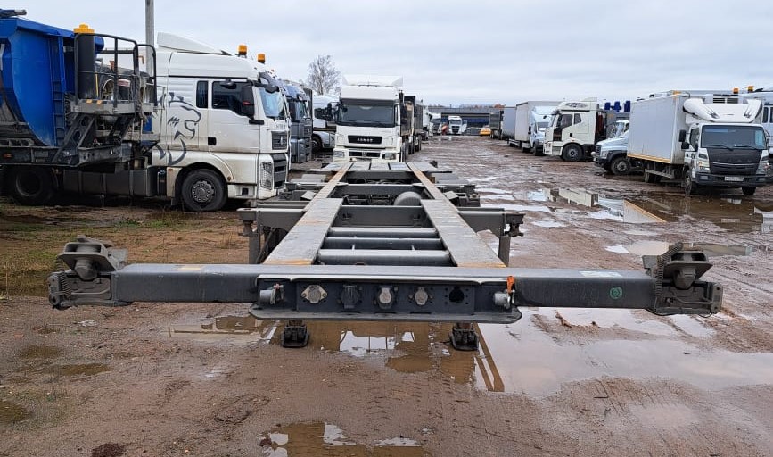 CS Полуприцеп контейнеровоз 3 оси