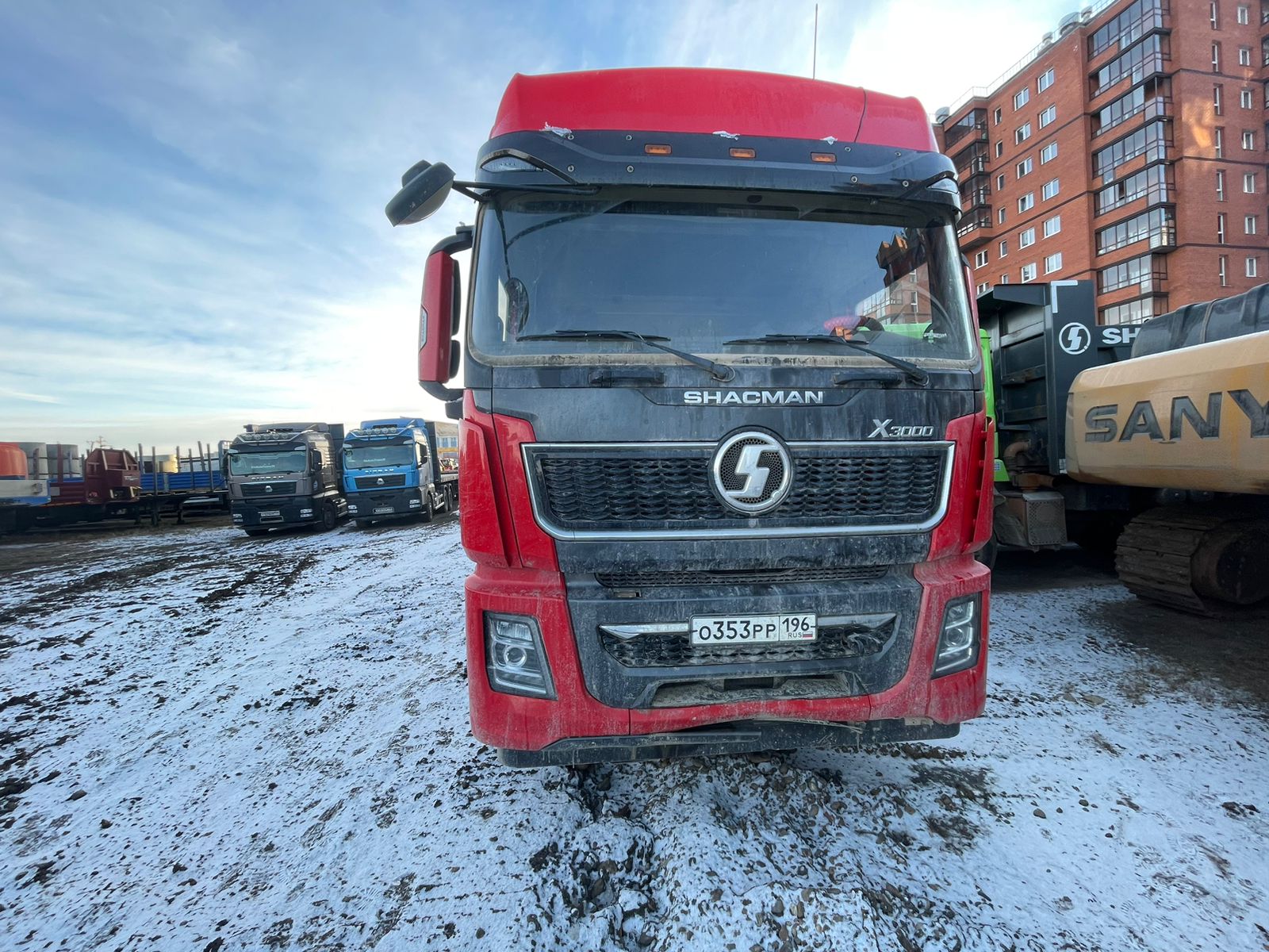 SX* 6x4 Седельный тягач