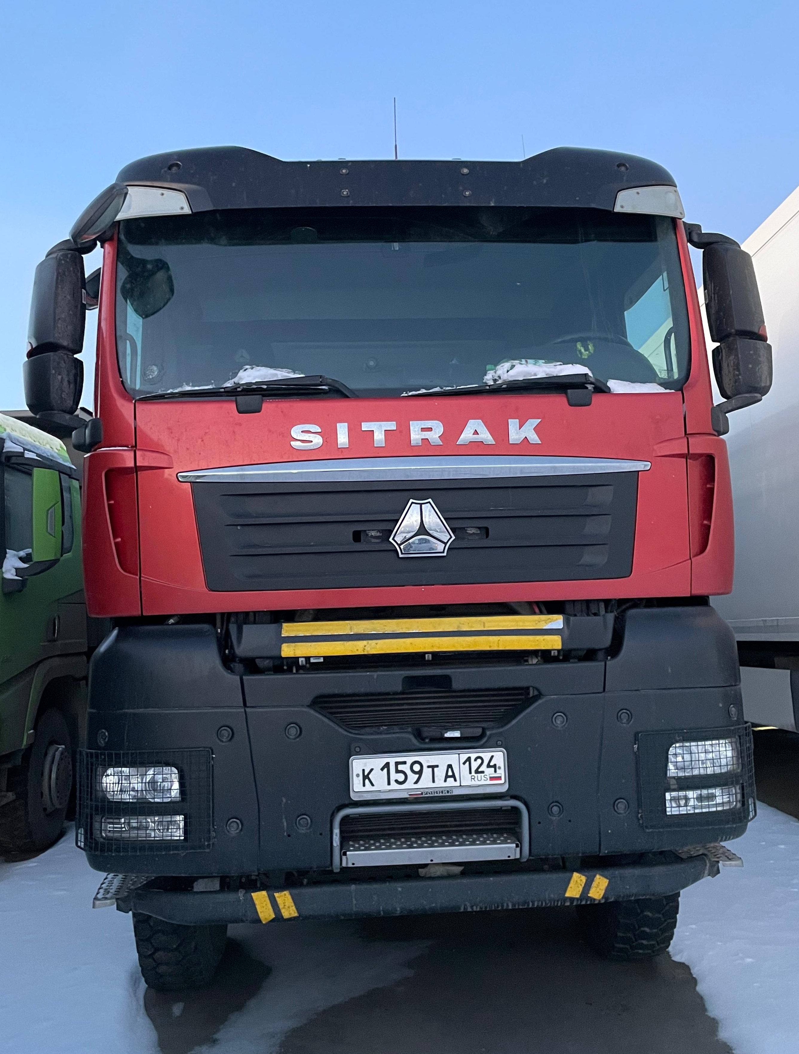 C7H 8x4 Самосвал