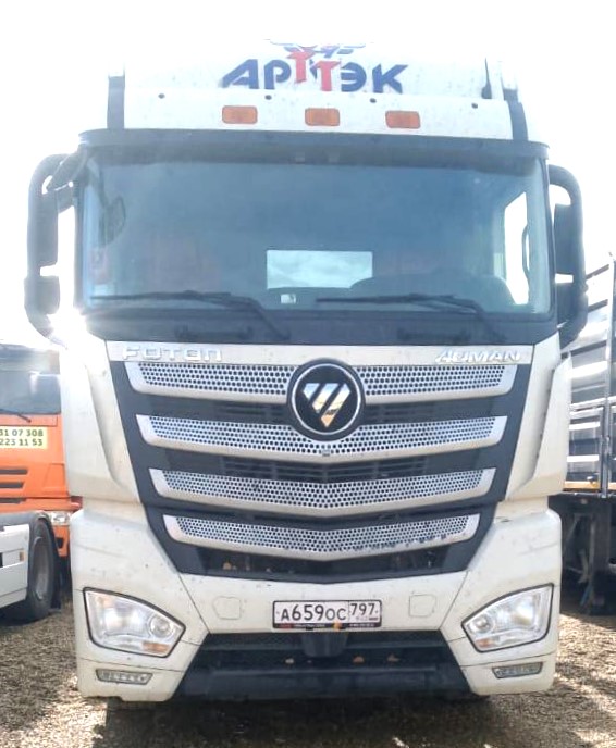 AUMAN 4x2 Седельный тягач