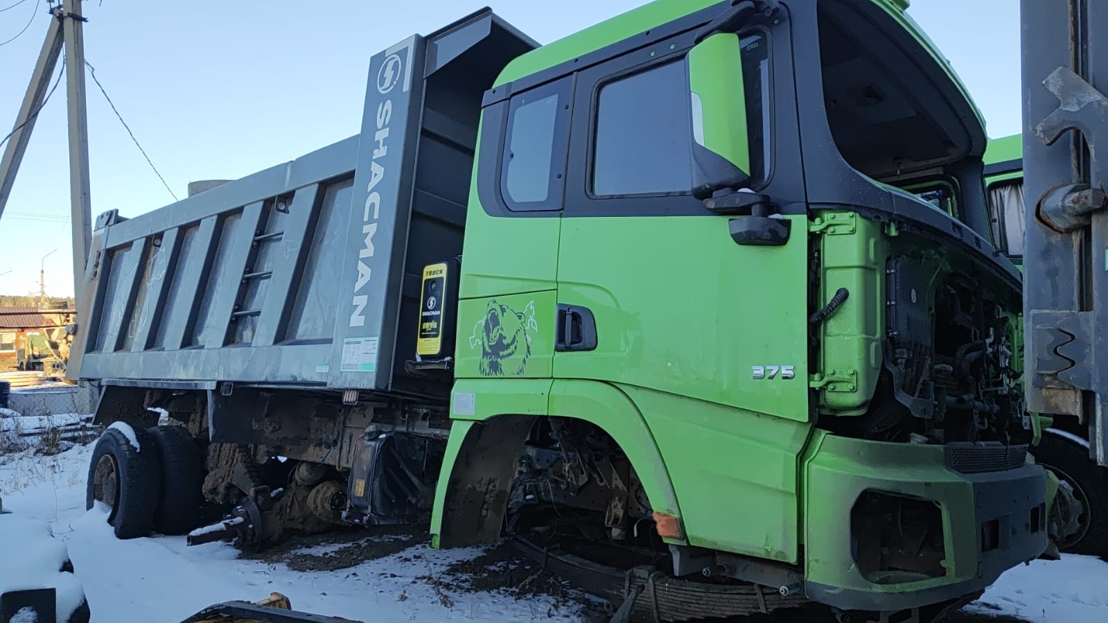 SX* 6x6 Самосвал
