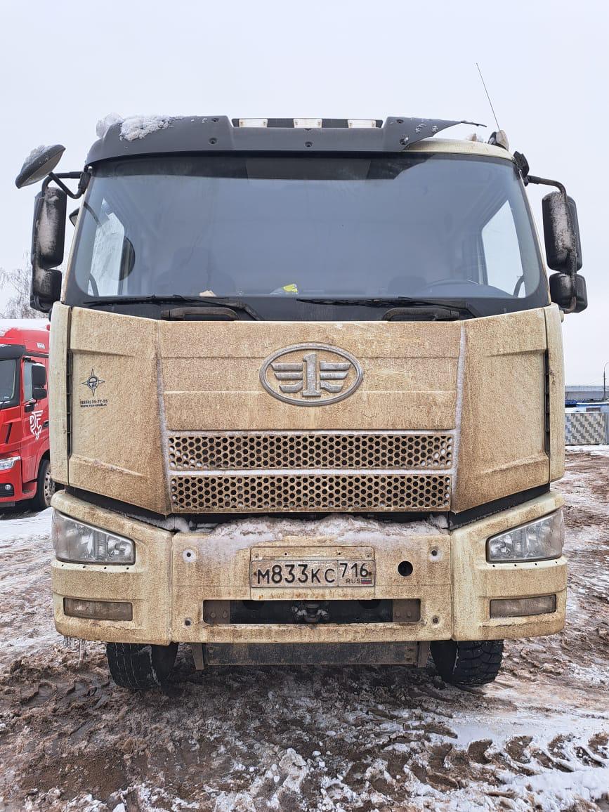 J6 8x4 Самосвал