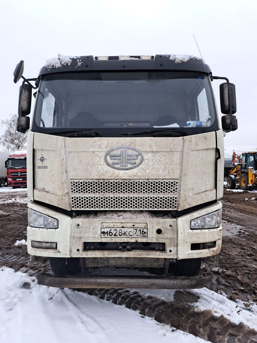 J6 8x4 Самосвал