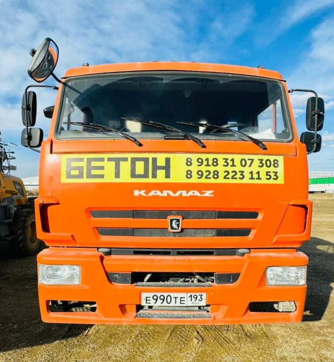 5814* на шасси КамАЗ 6520 6x4 Автобетоносмеситель