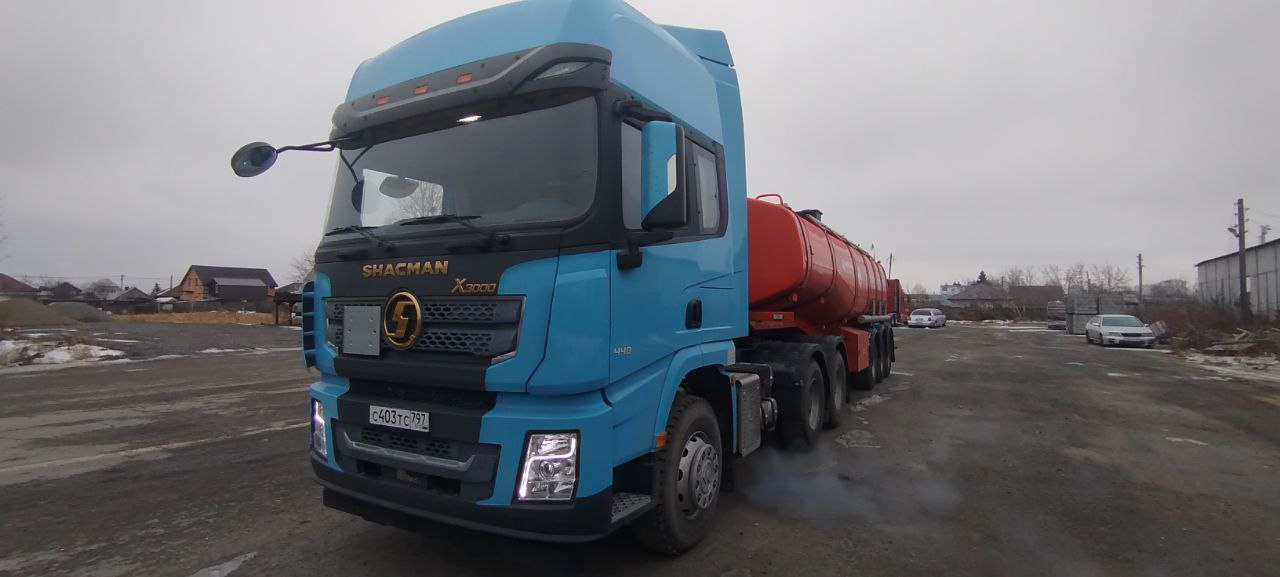SX* 6x4 Седельный тягач