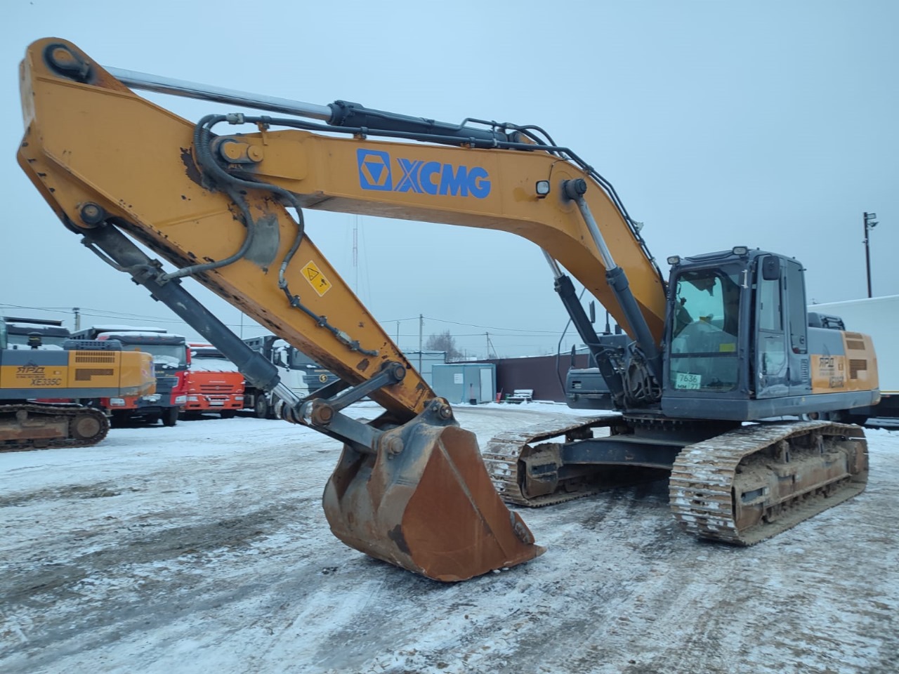 XE335 Экскаватор