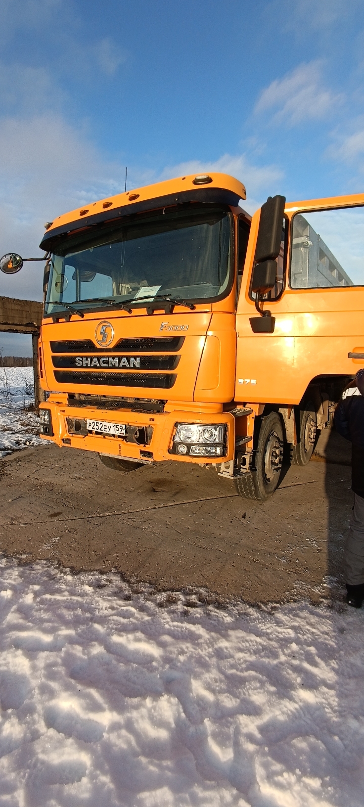 SX* 8x4 Самосвал