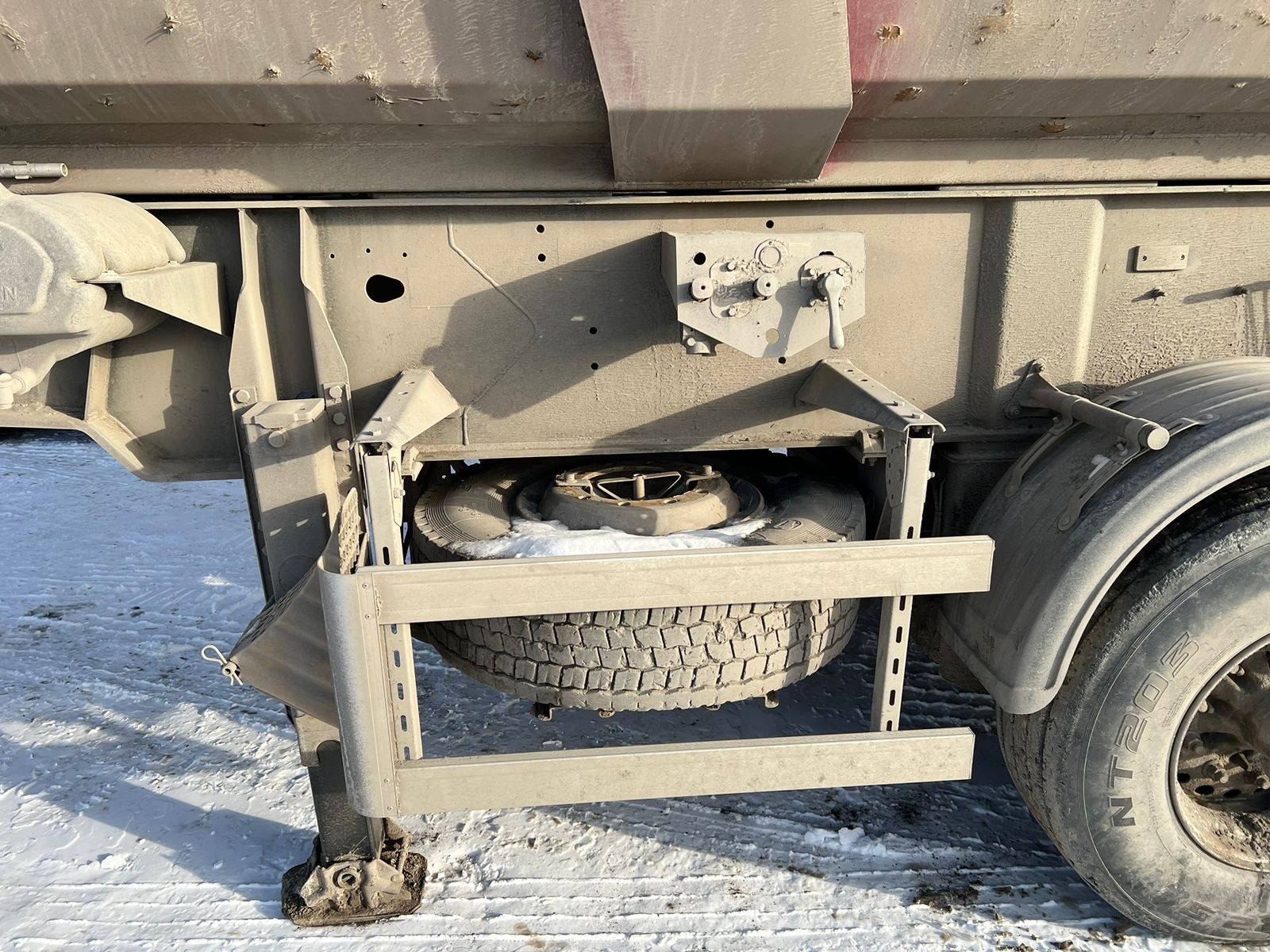 9509-30 Полуприцеп самосвальный