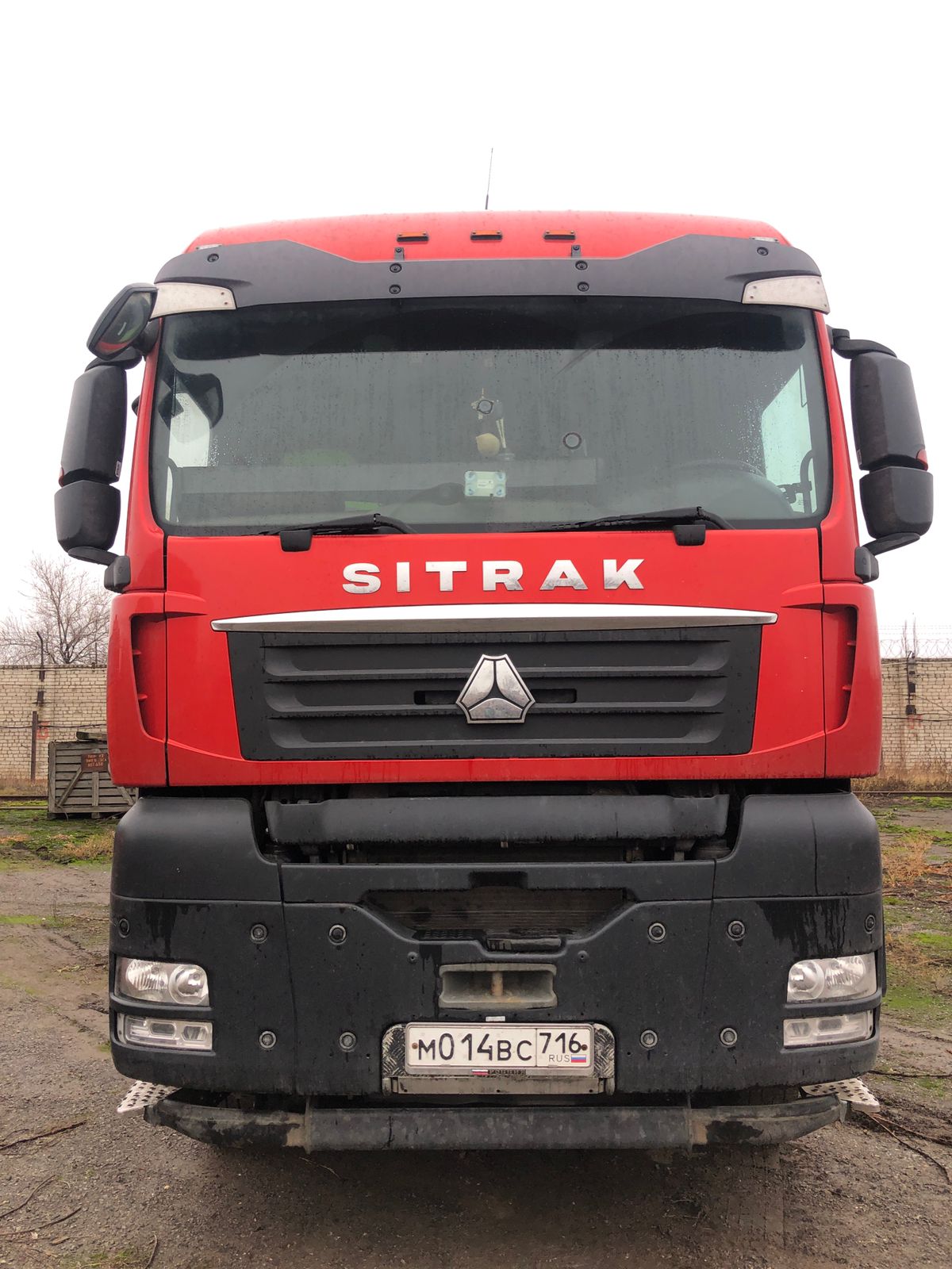 C7H 6x4 Седельный тягач