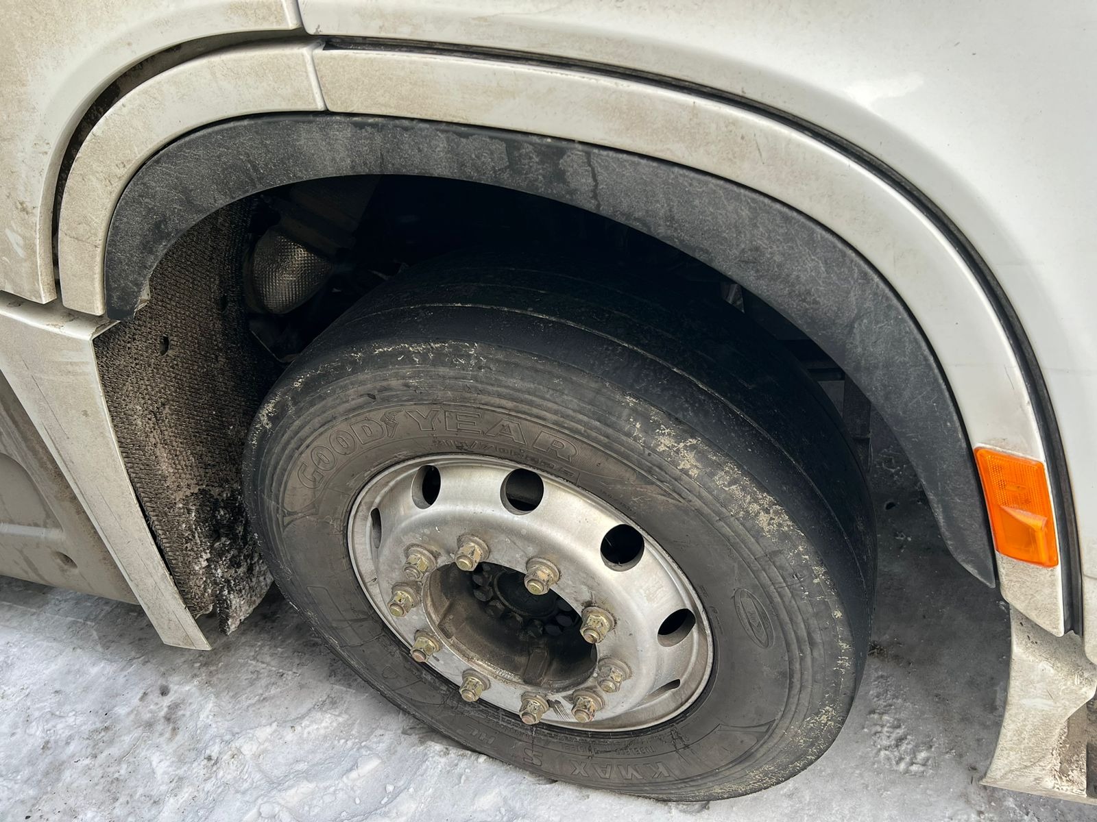 SX* 4x2 Седельный тягач