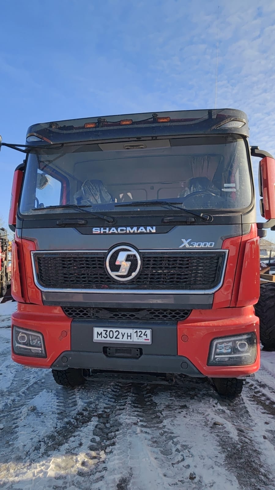 SX* 8x4 Самосвал