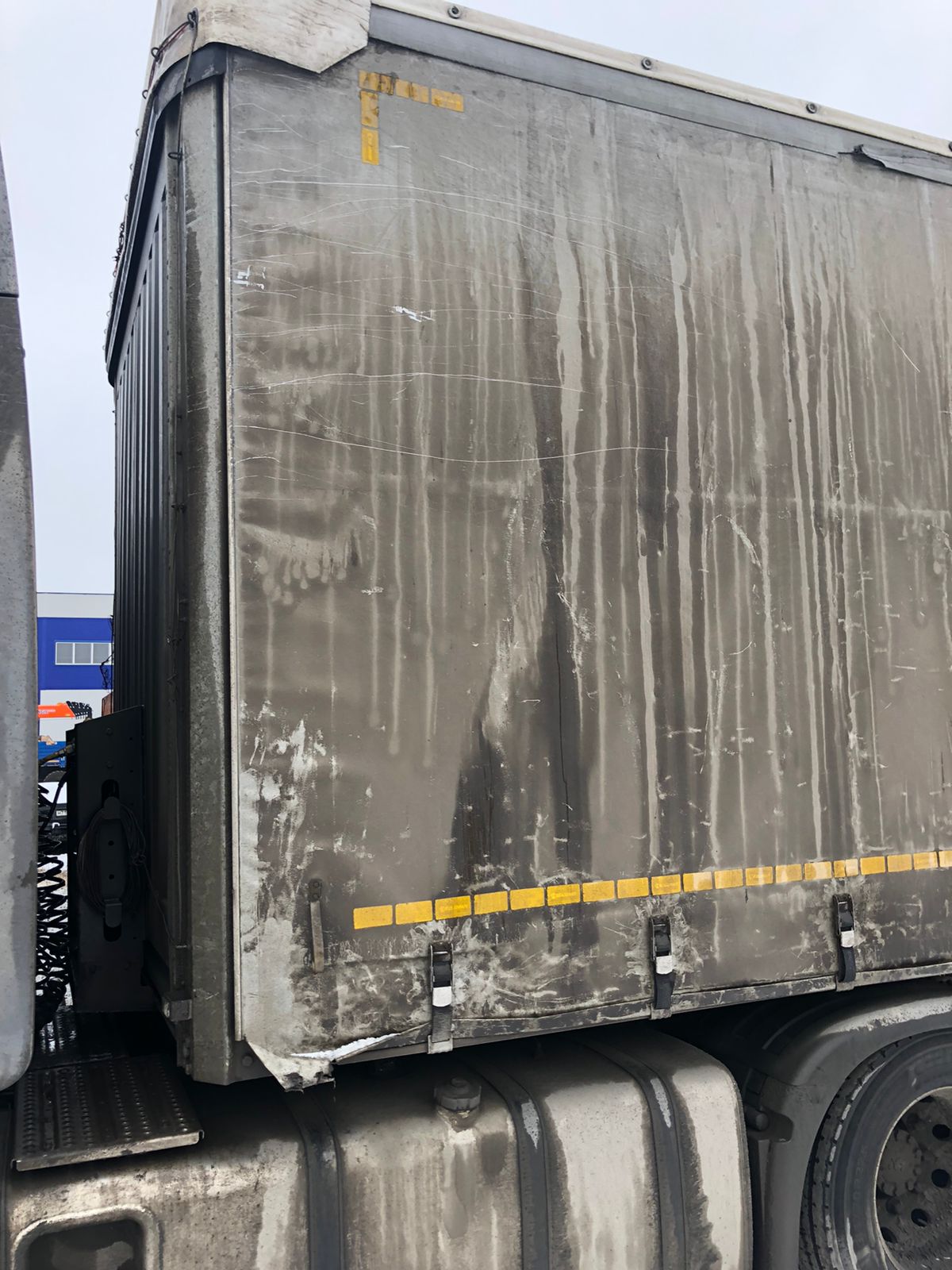 S Полуприцеп шторный