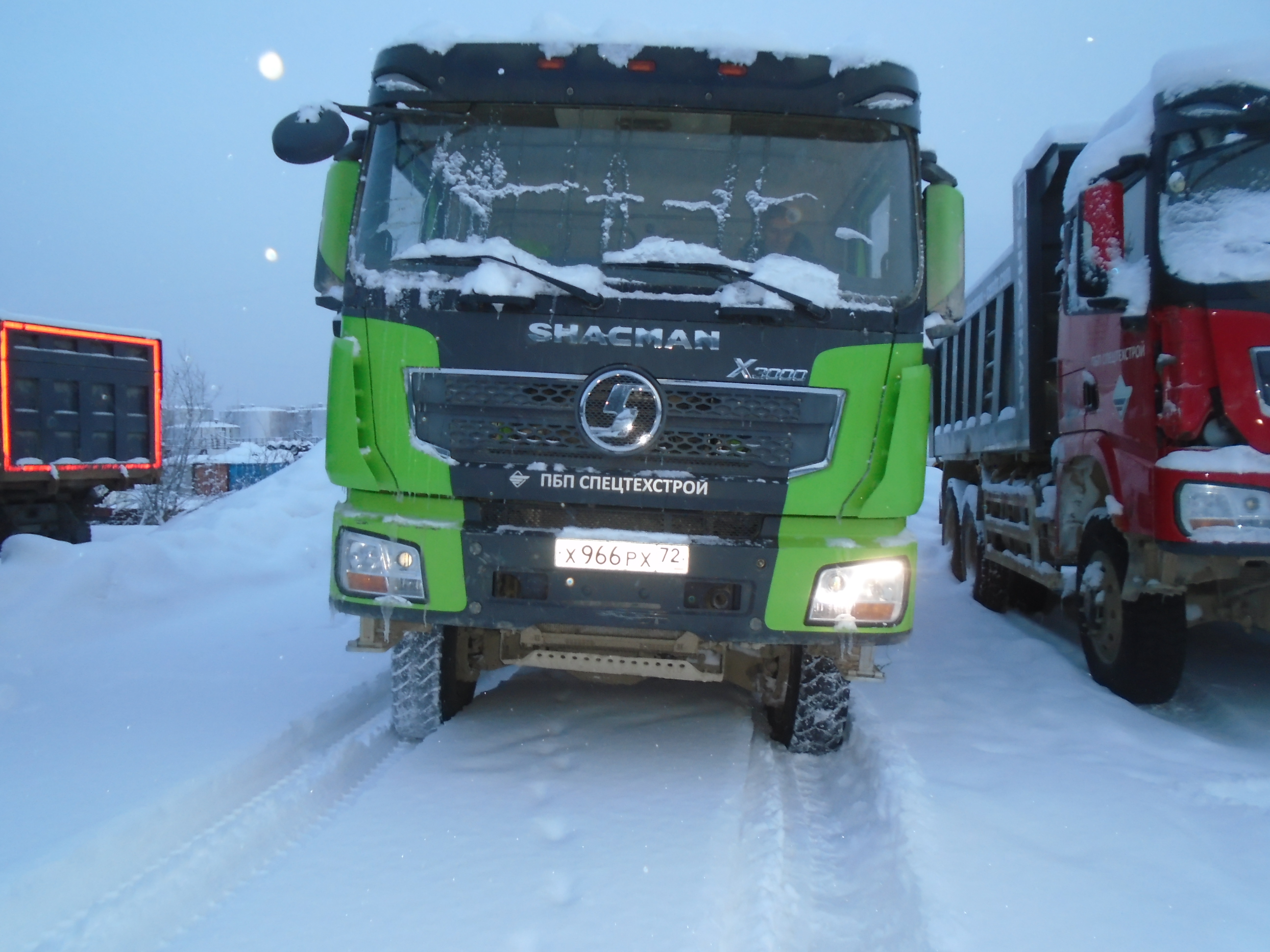 SX* 6x6 Самосвал