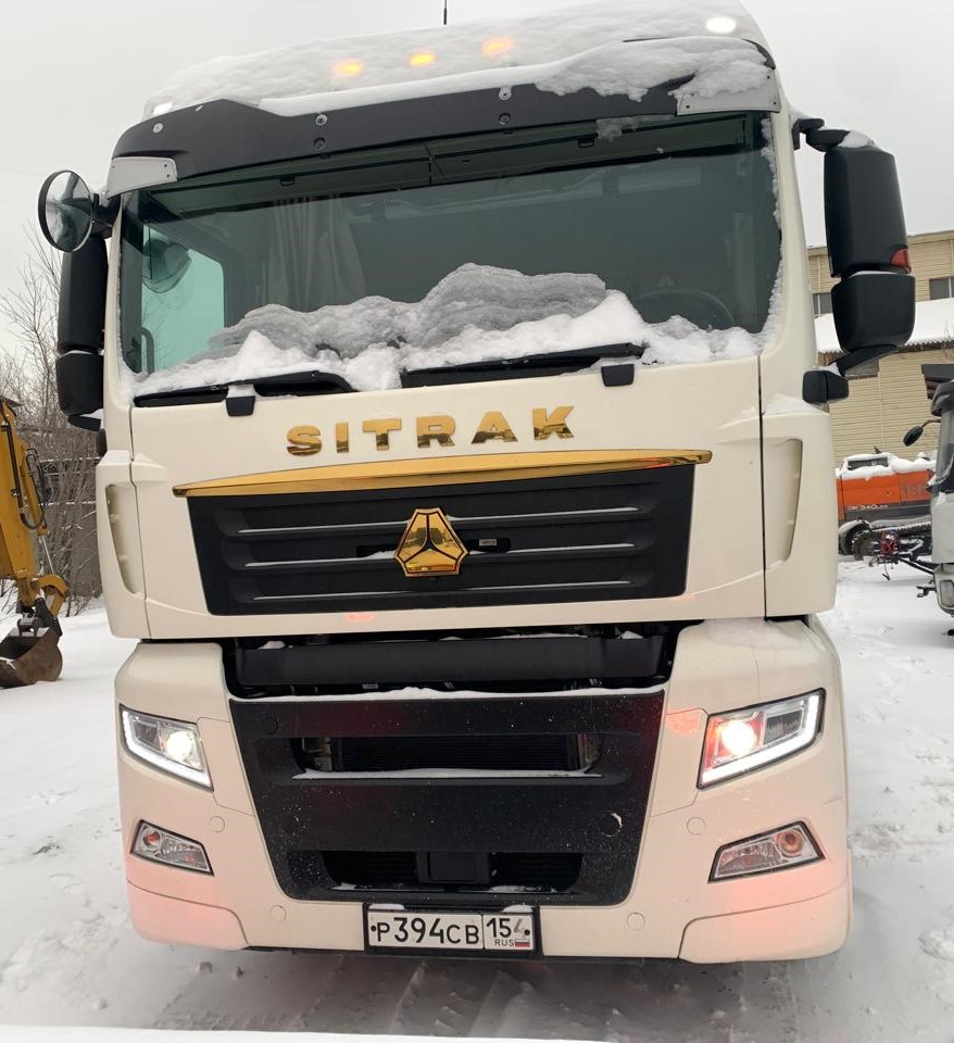 C7H MAX 4x2 Седельный тягач