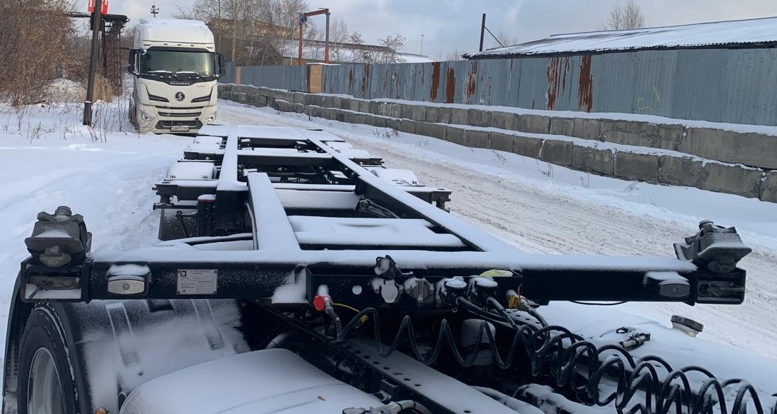 8533* Полуприцеп контейнеровоз 4 оси