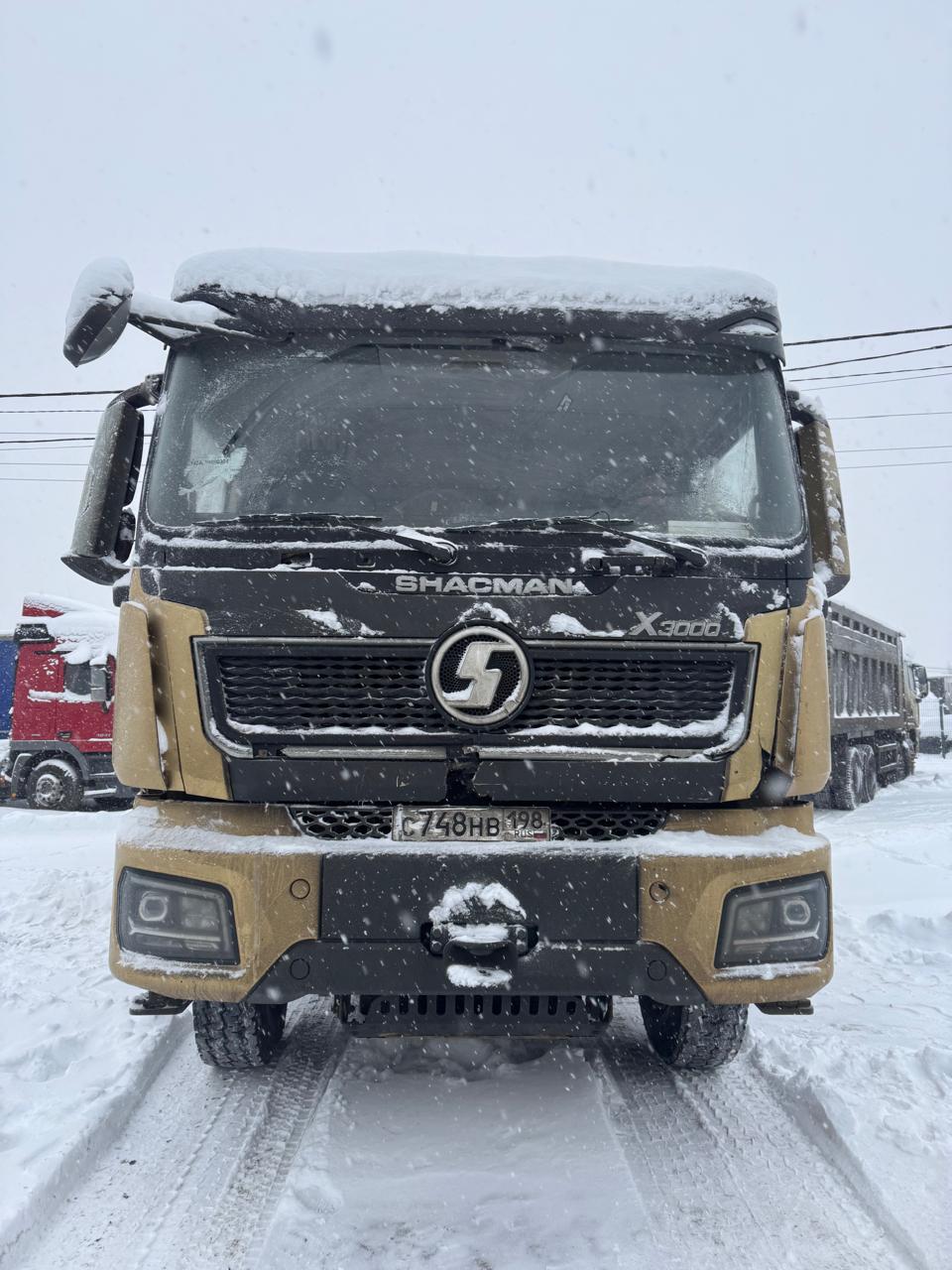 SX* 8x4 Самосвал