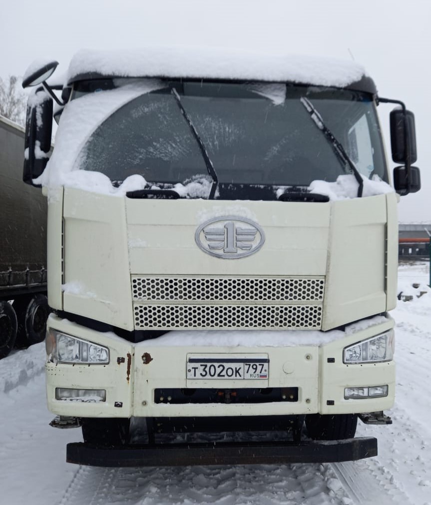 J6 8x4 Самосвал