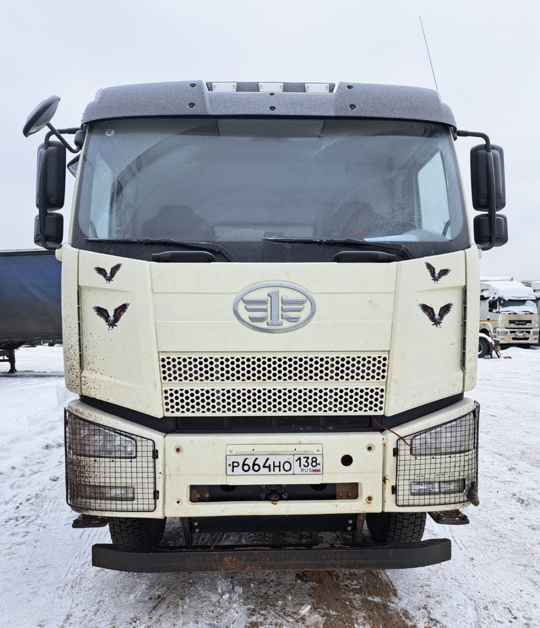 J6 8x4 Самосвал