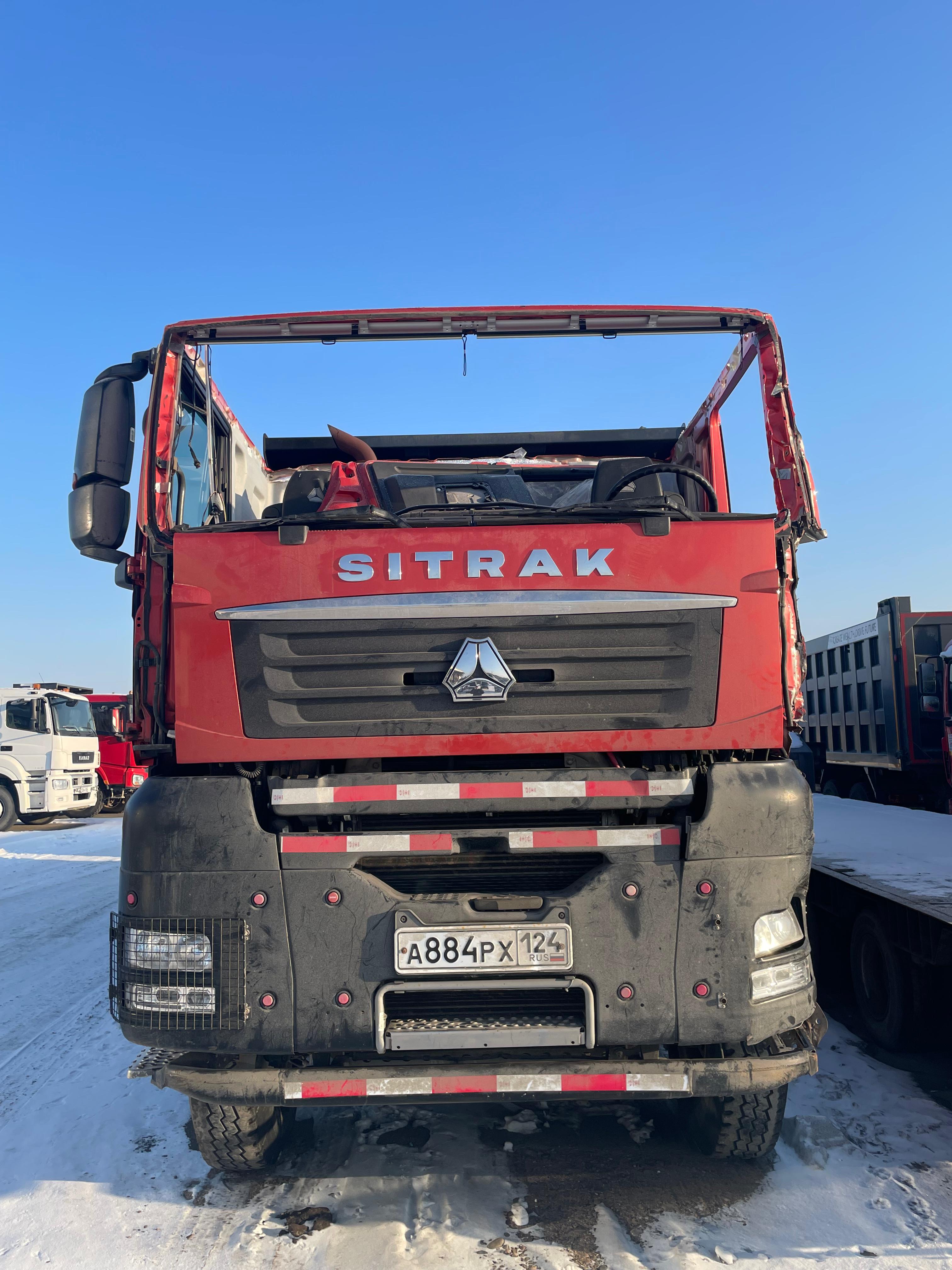 C7H 8x4 Самосвал