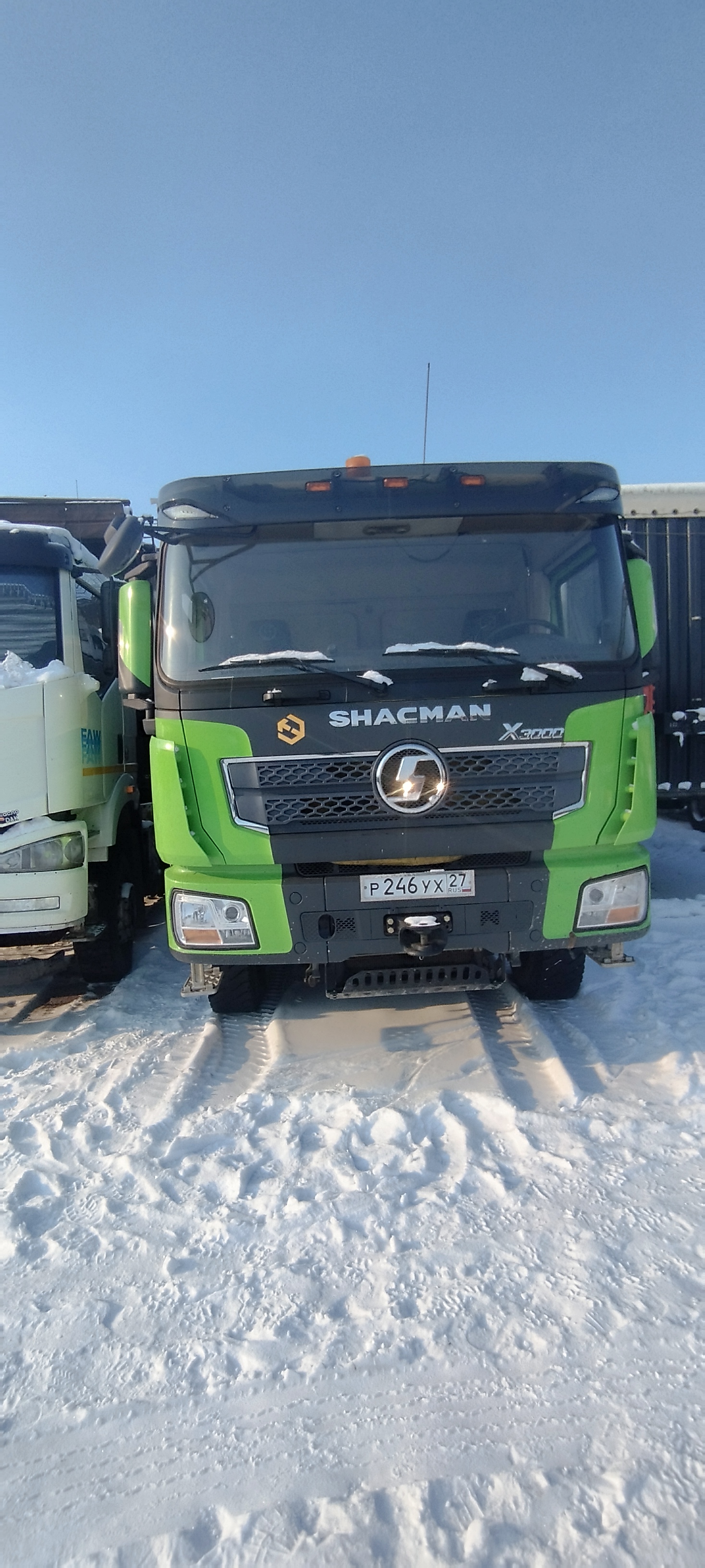SX* 8x4 Самосвал