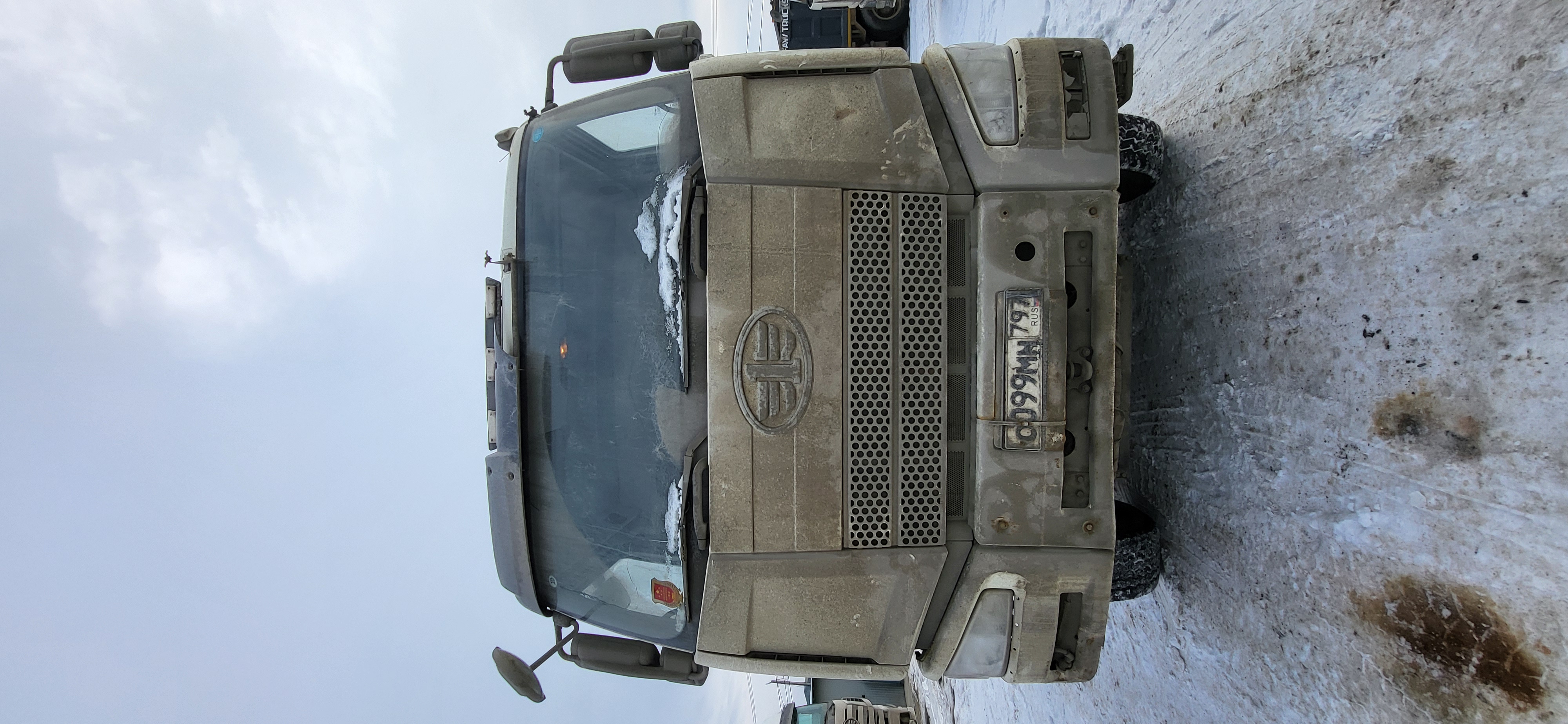 6589* на шасси FAW CA 3310 8x4 Самосвал