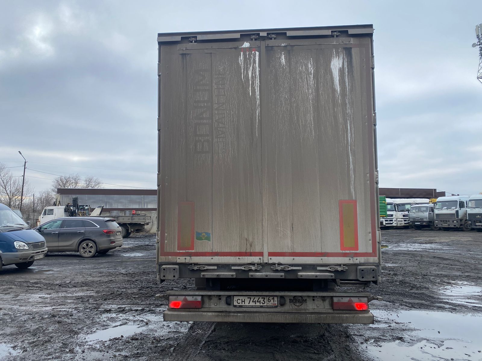 9142* Полуприцеп шторный