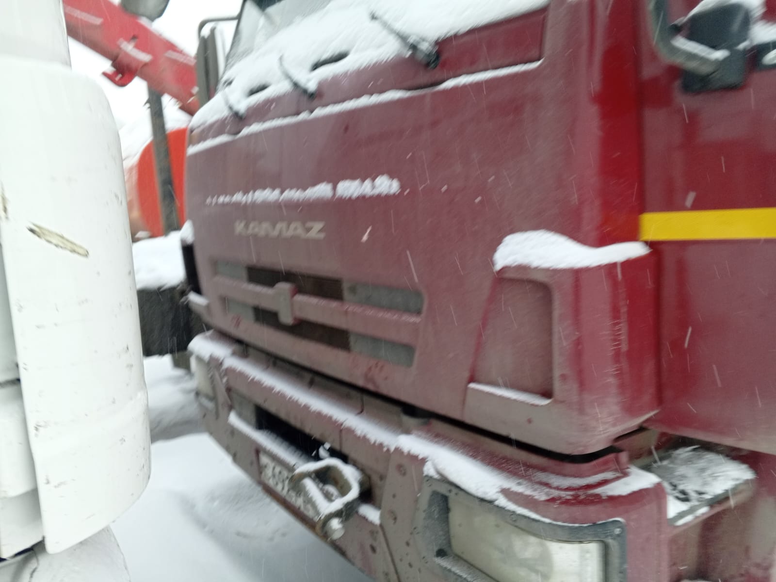 65201 8x4 Самосвал