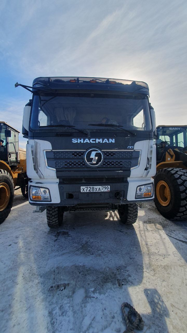 SX* 6x6 Самосвал