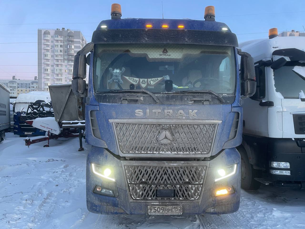C7H MAX 4x2 Седельный тягач