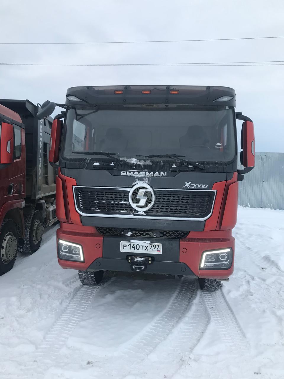 SX* 8x4 Самосвал