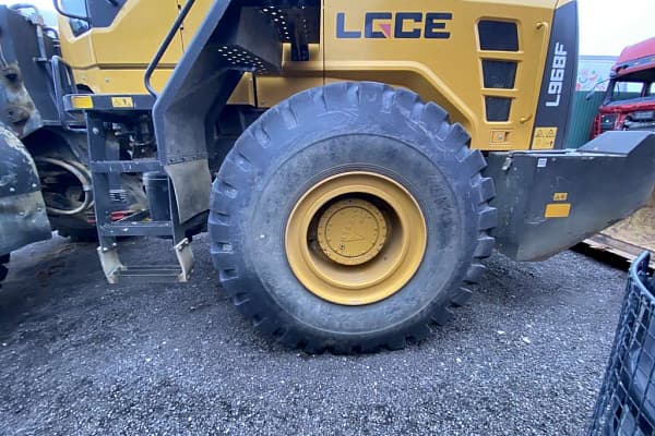 L968 Фронтальный погрузчик