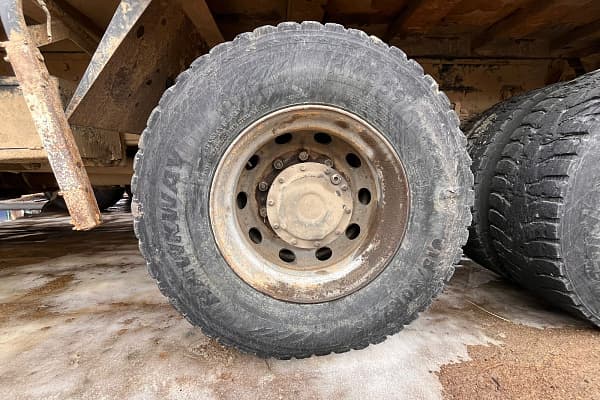 J6* 6x4 Самосвал