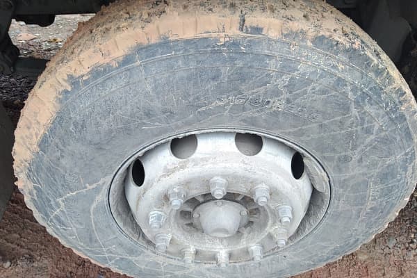 J6 8x4 Самосвал