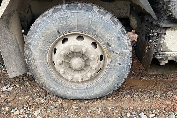 J6 8x4 Самосвал