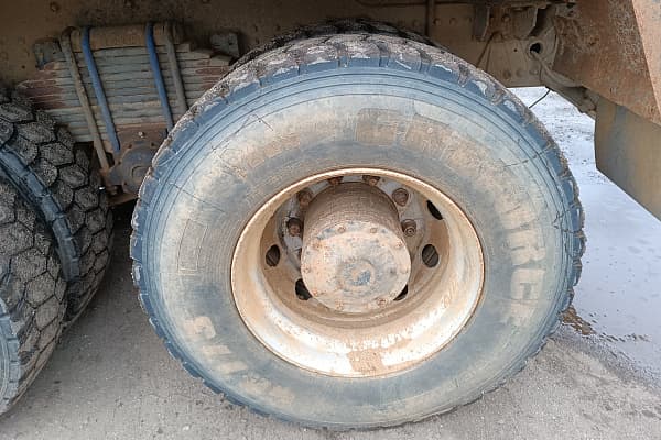 SX3258DT384C 6x4 Самосвал