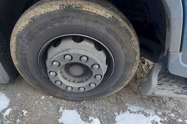 F-Max 4x2 Седельный тягач