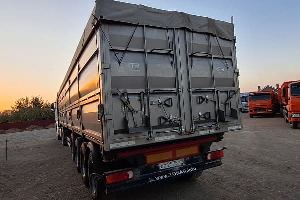 9989 Полуприцеп зерновоз