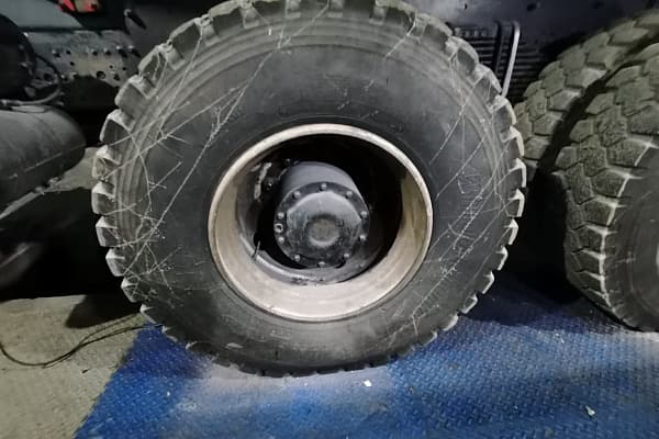 SX33186T366 8х4 Самосвал