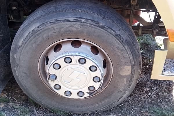 SX* 6x4 Седельный тягач