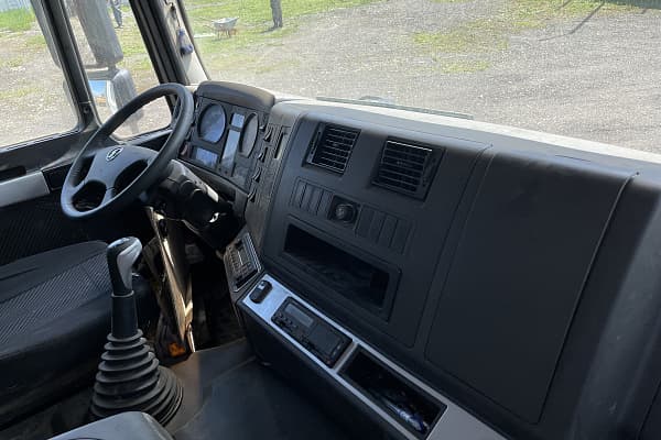 SX* 6x4 Самосвал
