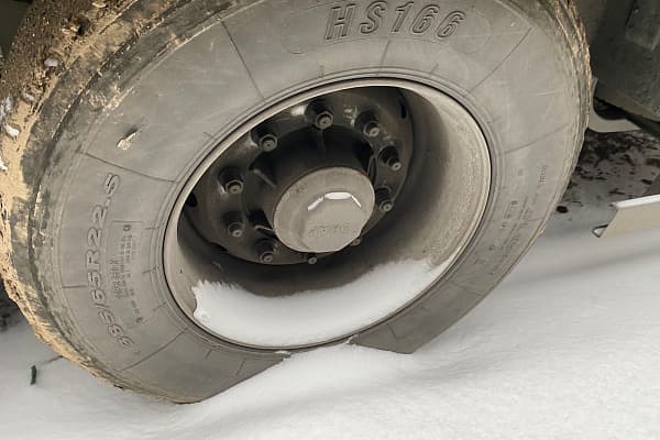 9746 Полуприцеп изотермический/рефрижератор