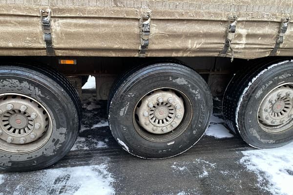 SG03 Полуприцеп шторный