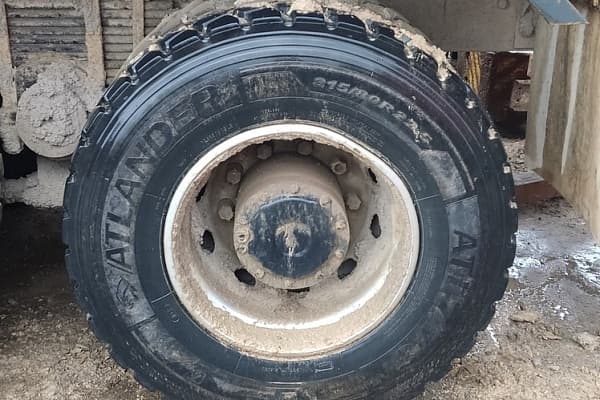 CA 3310 8x4 Самосвал
