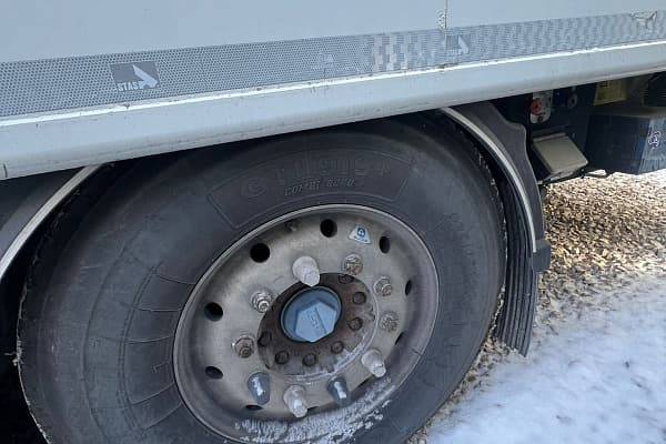 S300ZX Полуприцеп со сдвижным полом