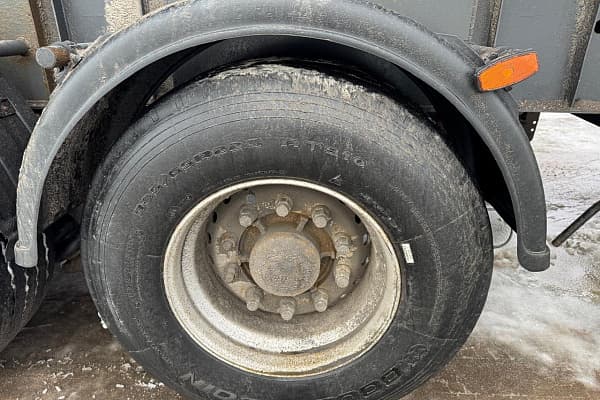 9595 Полуприцеп самосвальный