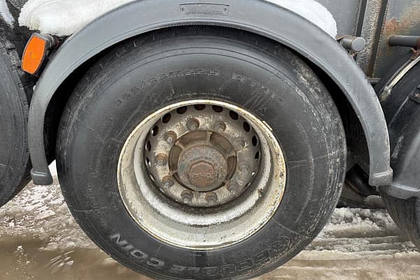 9595 Полуприцеп самосвальный