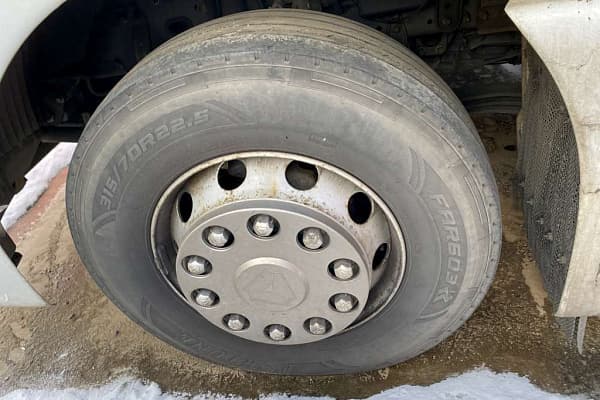 C7H 4x2 Седельный тягач