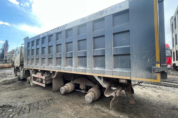 CA 3310 8x4 Самосвал
