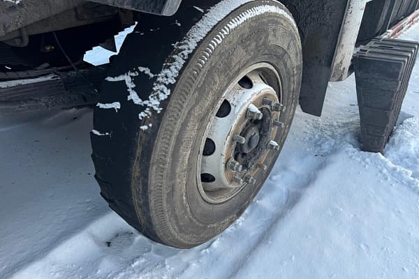 SX* 8x4 Самосвал