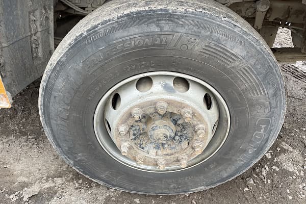 SX32586T384 6x4 Самосвал
